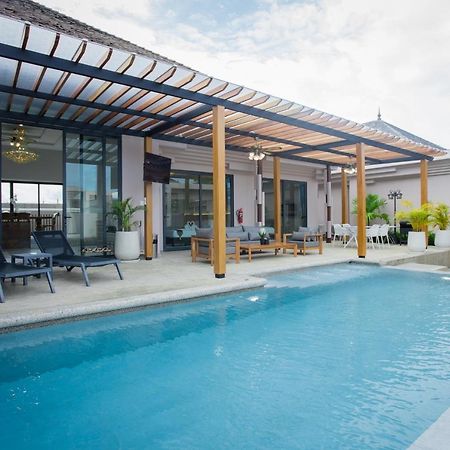Gold Chariot Pool Villa, Phuket - Sha Plus Certified Bang Tao Plajı Dış mekan fotoğraf