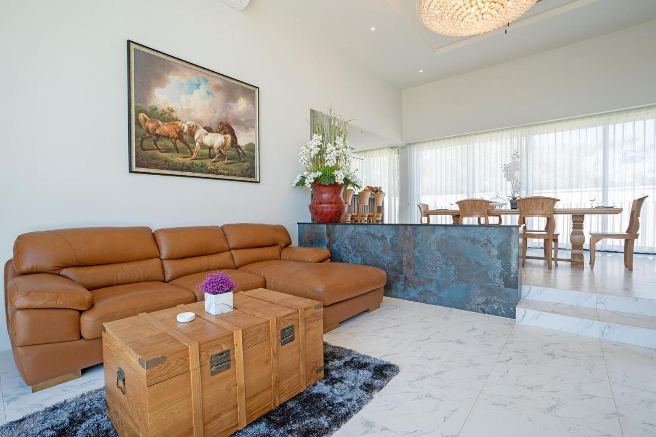Gold Chariot Pool Villa, Phuket - Sha Plus Certified Bang Tao Plajı Dış mekan fotoğraf